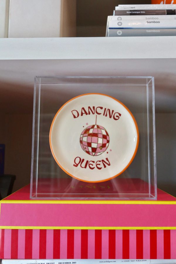 Acrylic Piece Dancing Queen