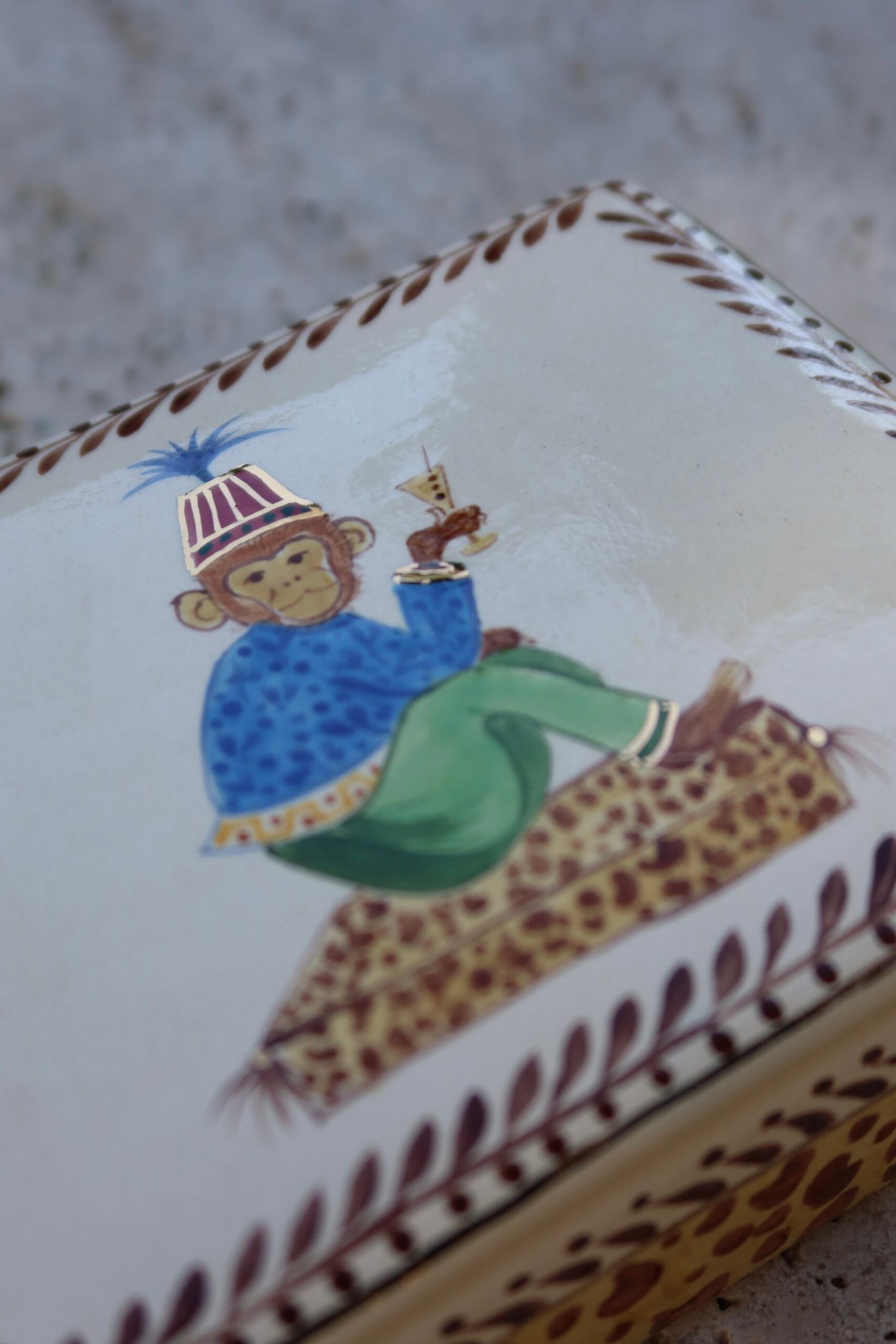 Caixa decorativa Monkey Martini 2