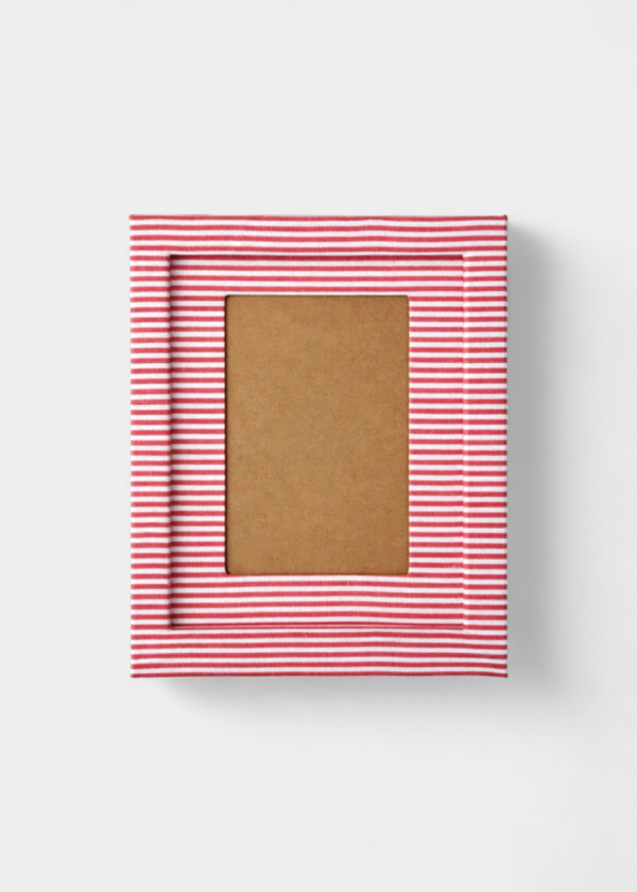 Quadro De Tecido Listrado Vermelho