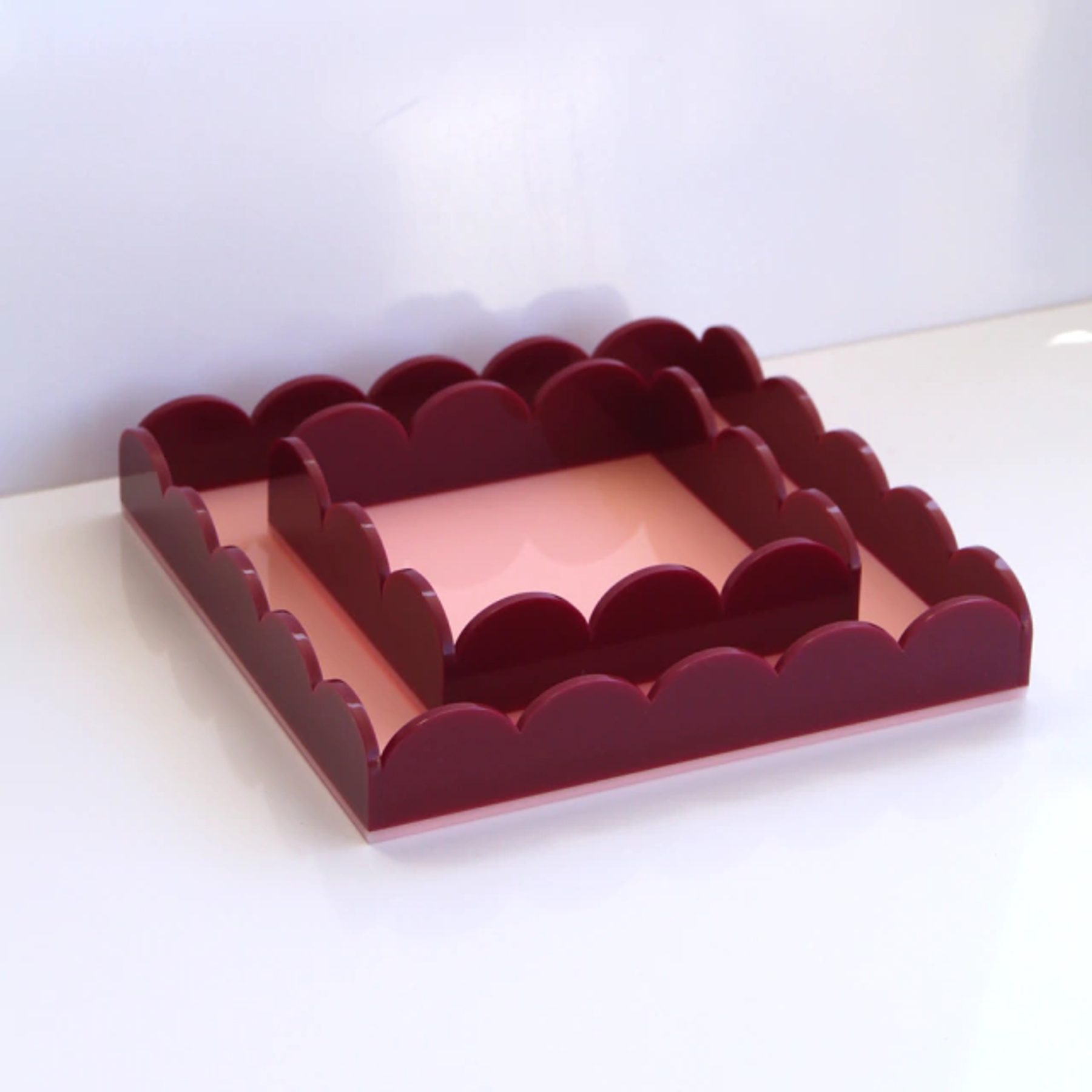 Bandeja Ondas vinho P 2