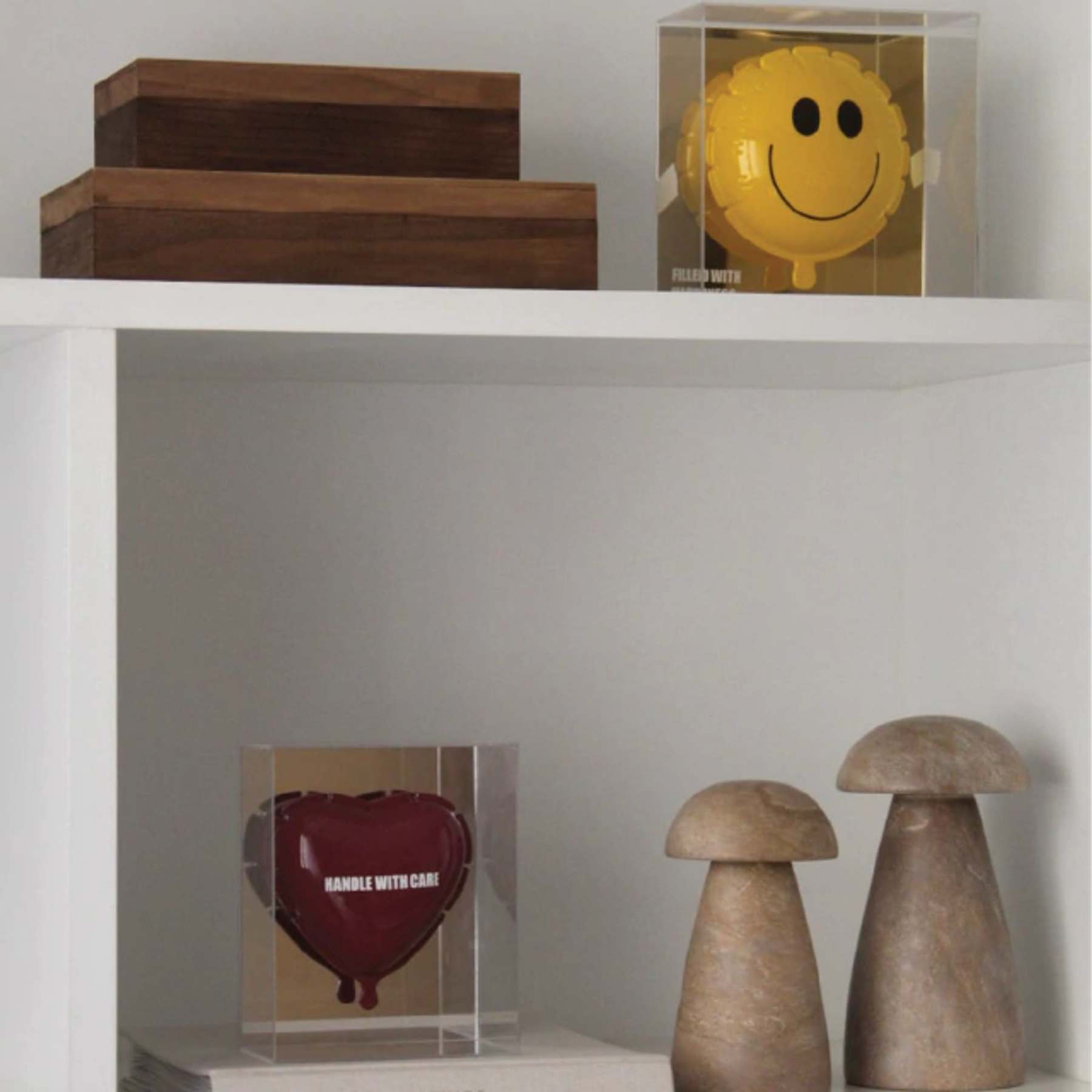 Smiley Filled With Happiness Amarelo Na Caixa 3