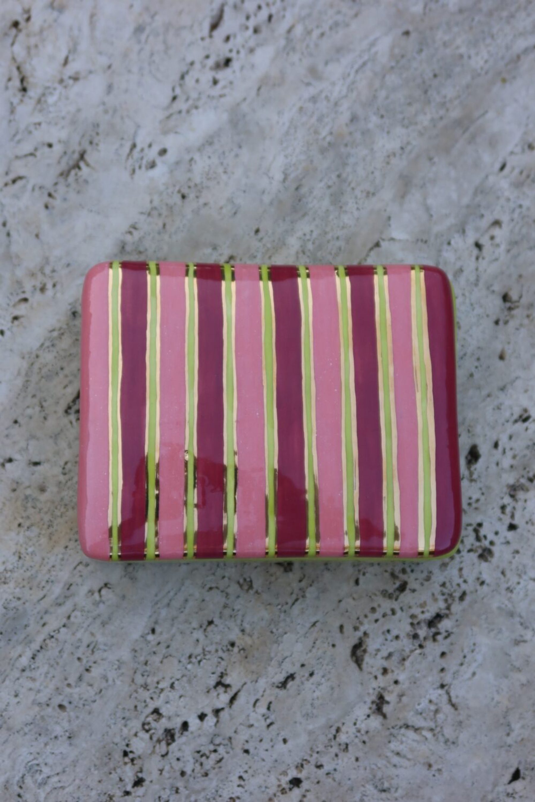 Striped Box Pink e Bordô 4