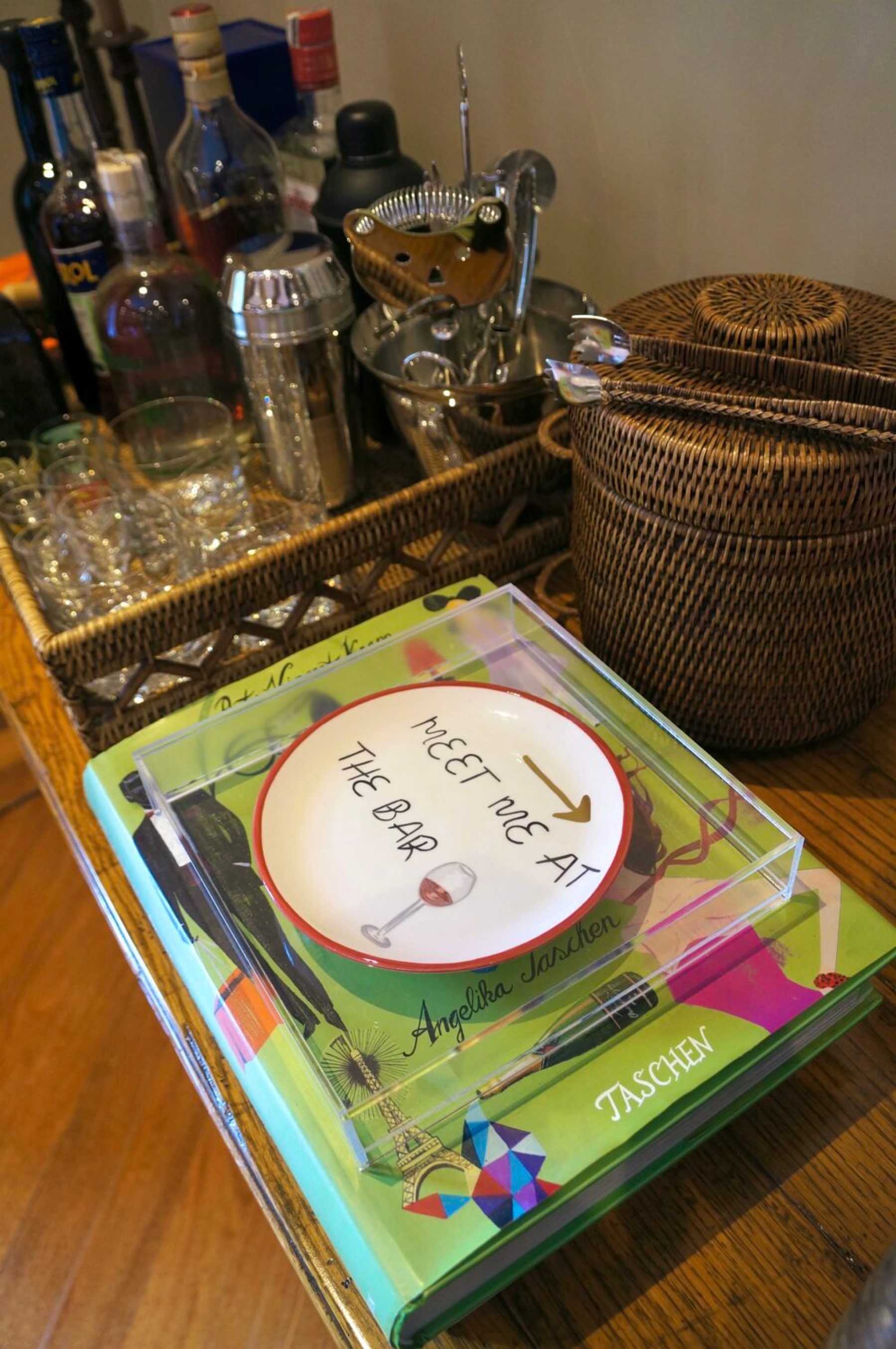 Quadro Acrylic Piece Meet Me At Bar – Vinho 3