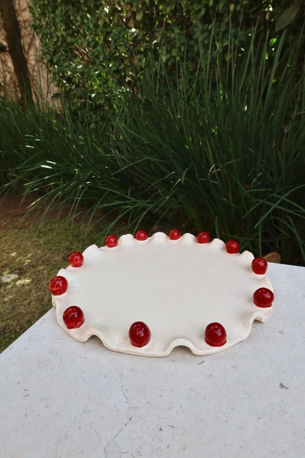 Travessa Ruffled Cru & Vermelho