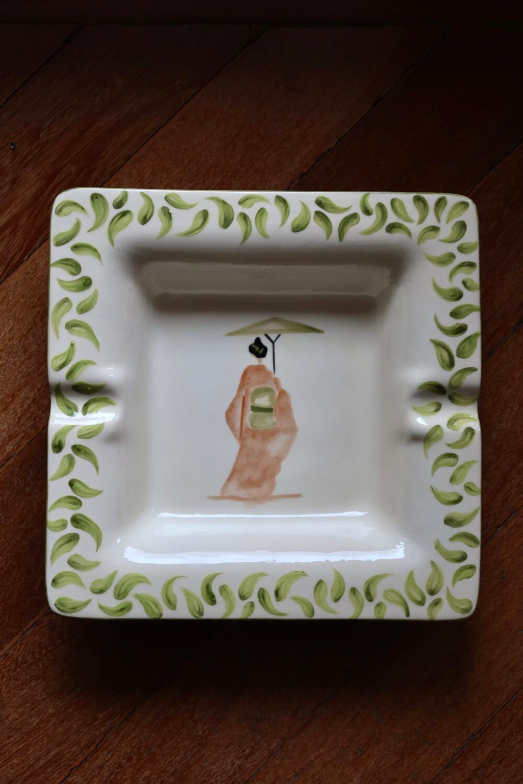 Cinzeiro Geisha Olive 3