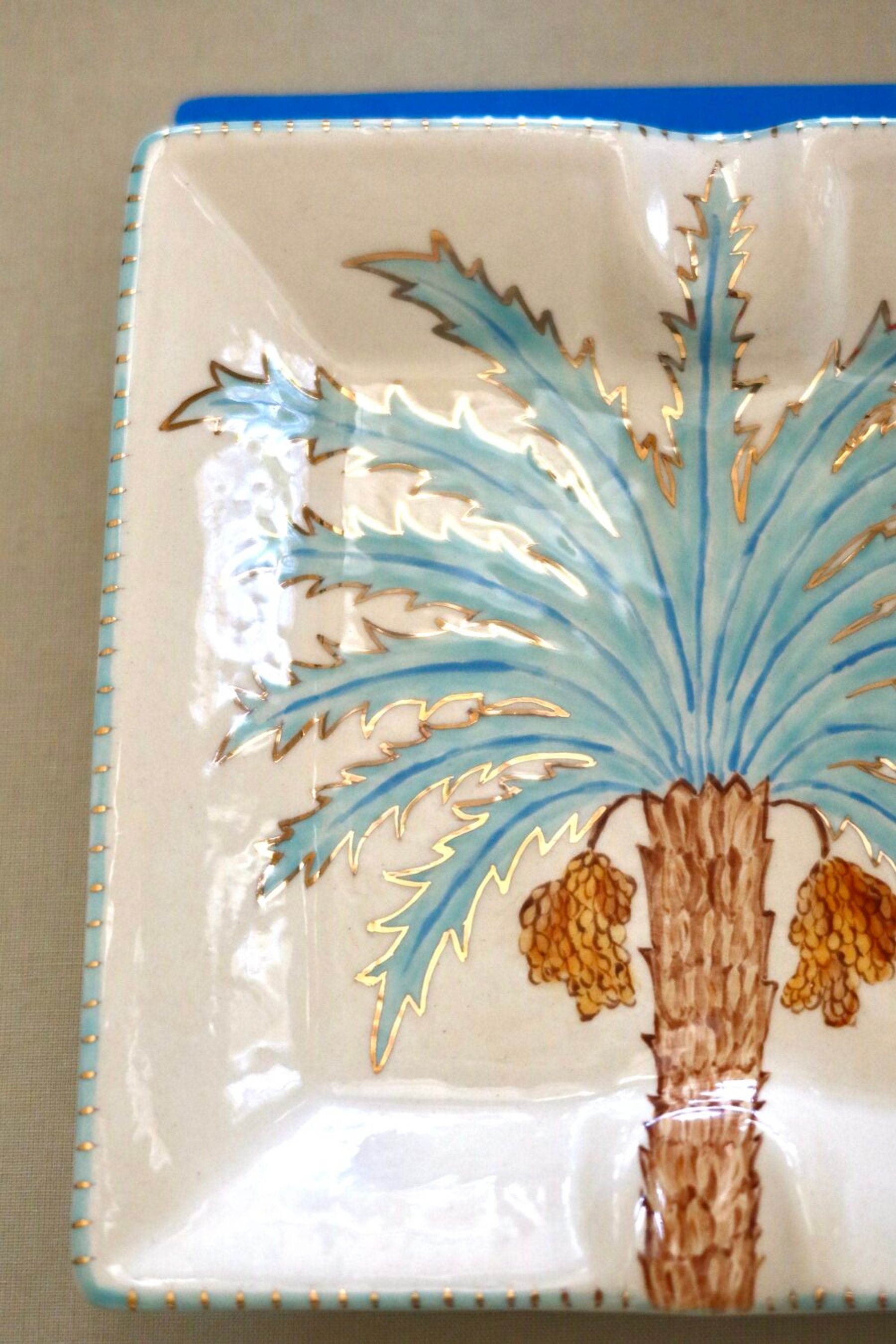 Cinzeiro Golden Palm 4