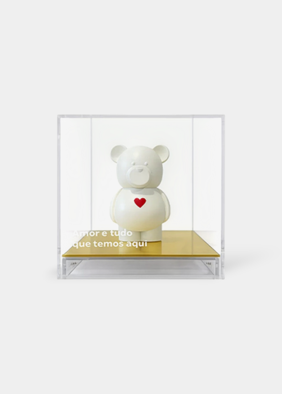 Teddy P Na Caixa Dourada