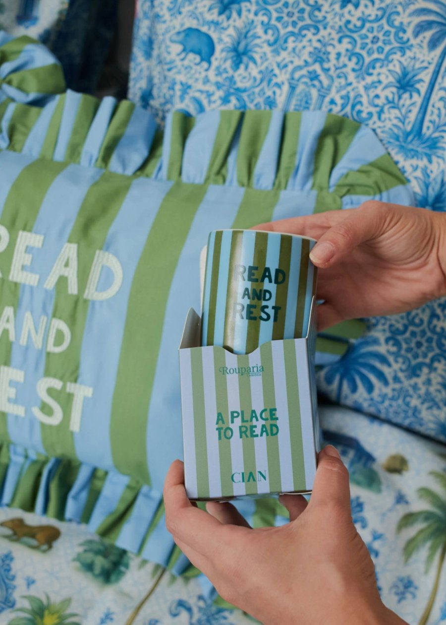 Kit Vela e Almofada Read And Rest - Collab Rouparia Carioca