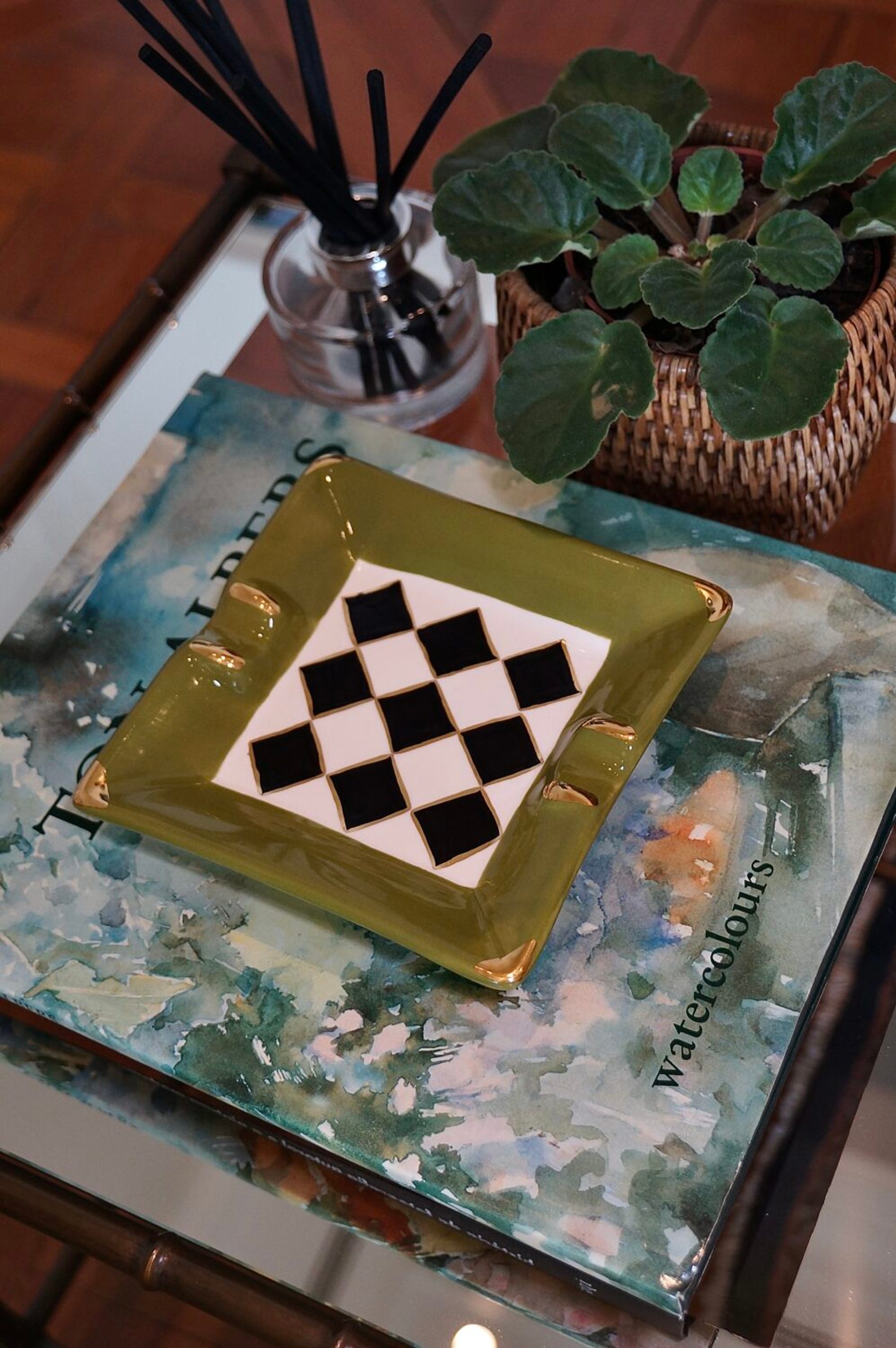 Cinzeiro Checkered Olive 2