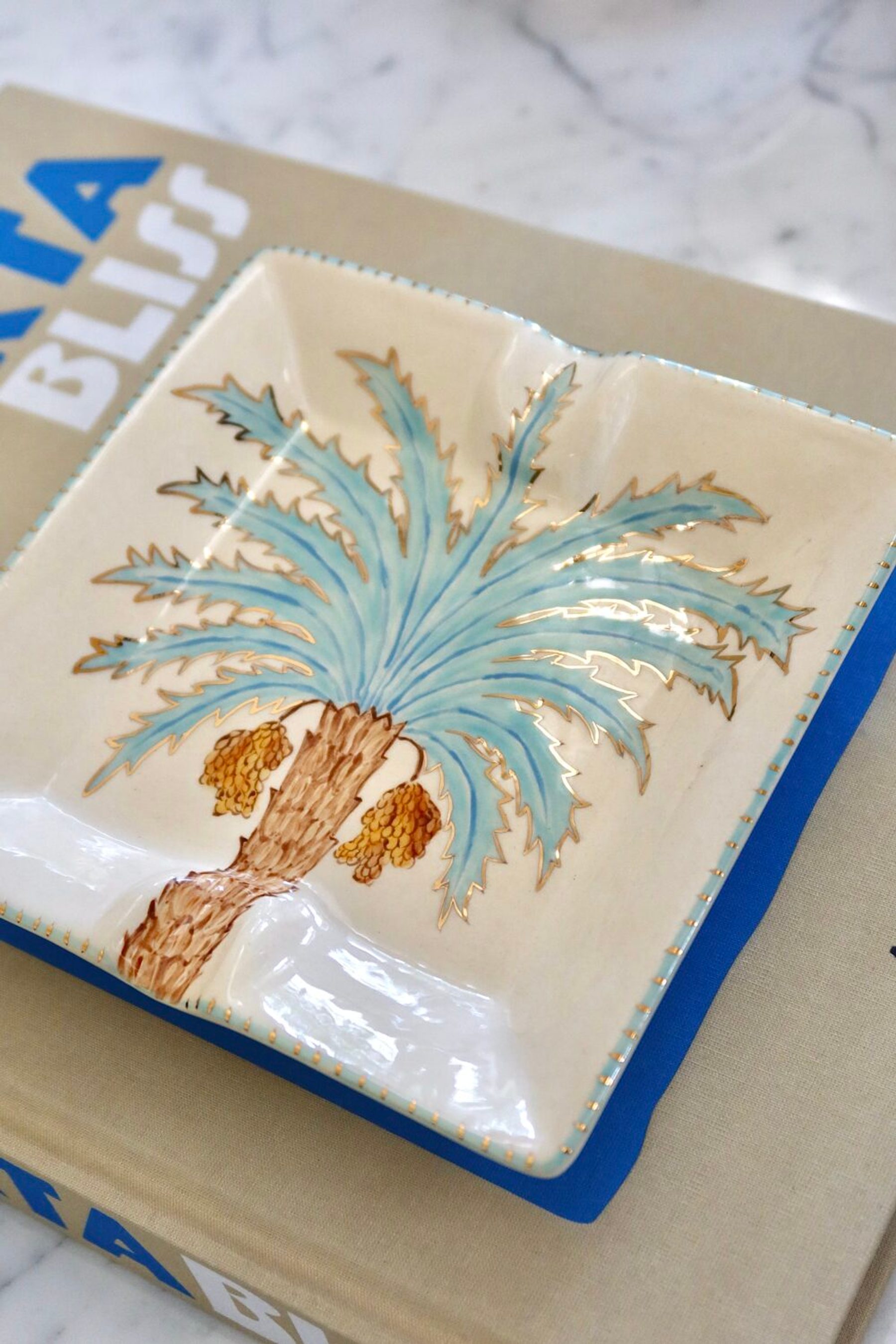 Cinzeiro Golden Palm 2