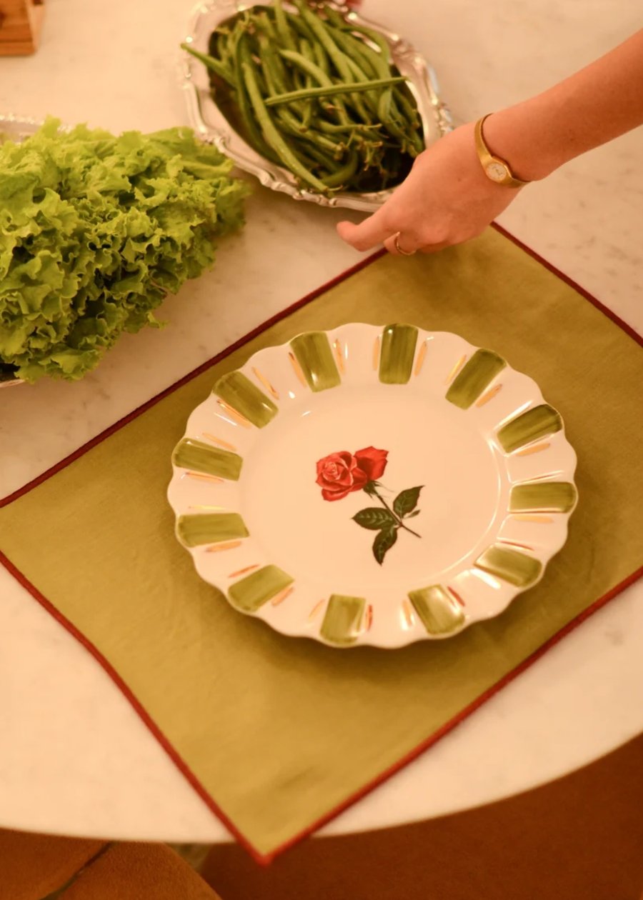 Prato Raso Porcelana Bom Jardim