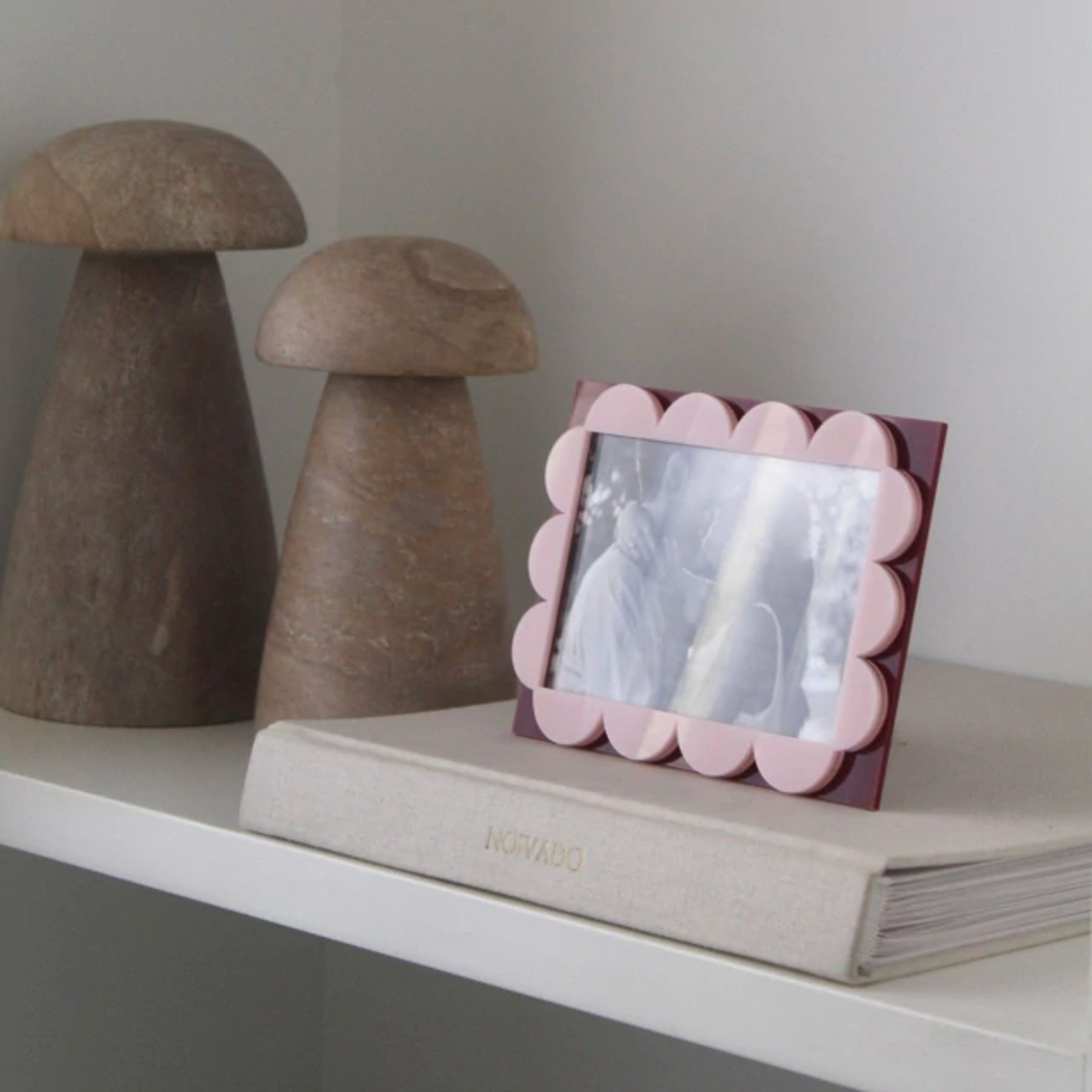 Porta Retrato Ondas Vinho 2