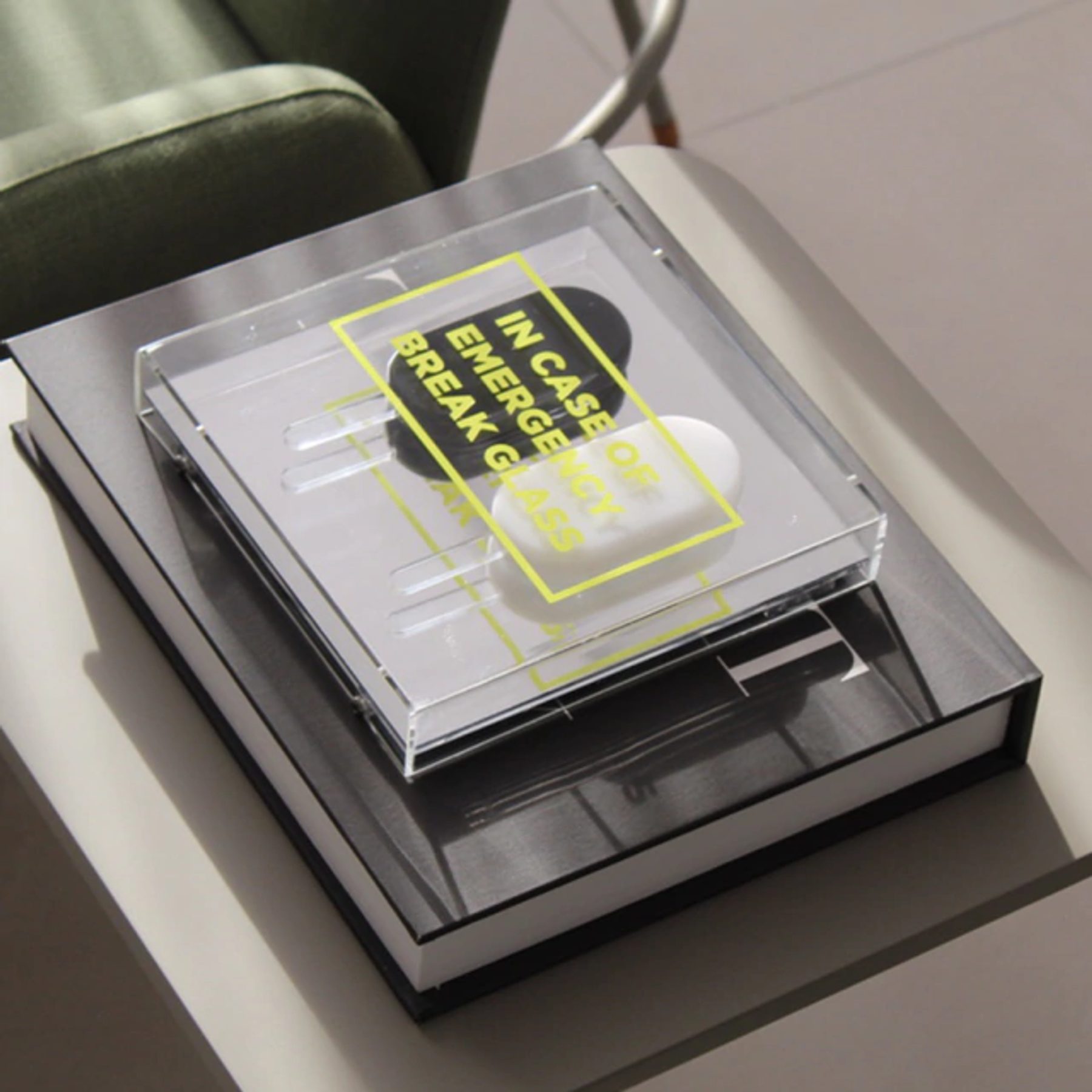 Quadro Emergency P&B 3