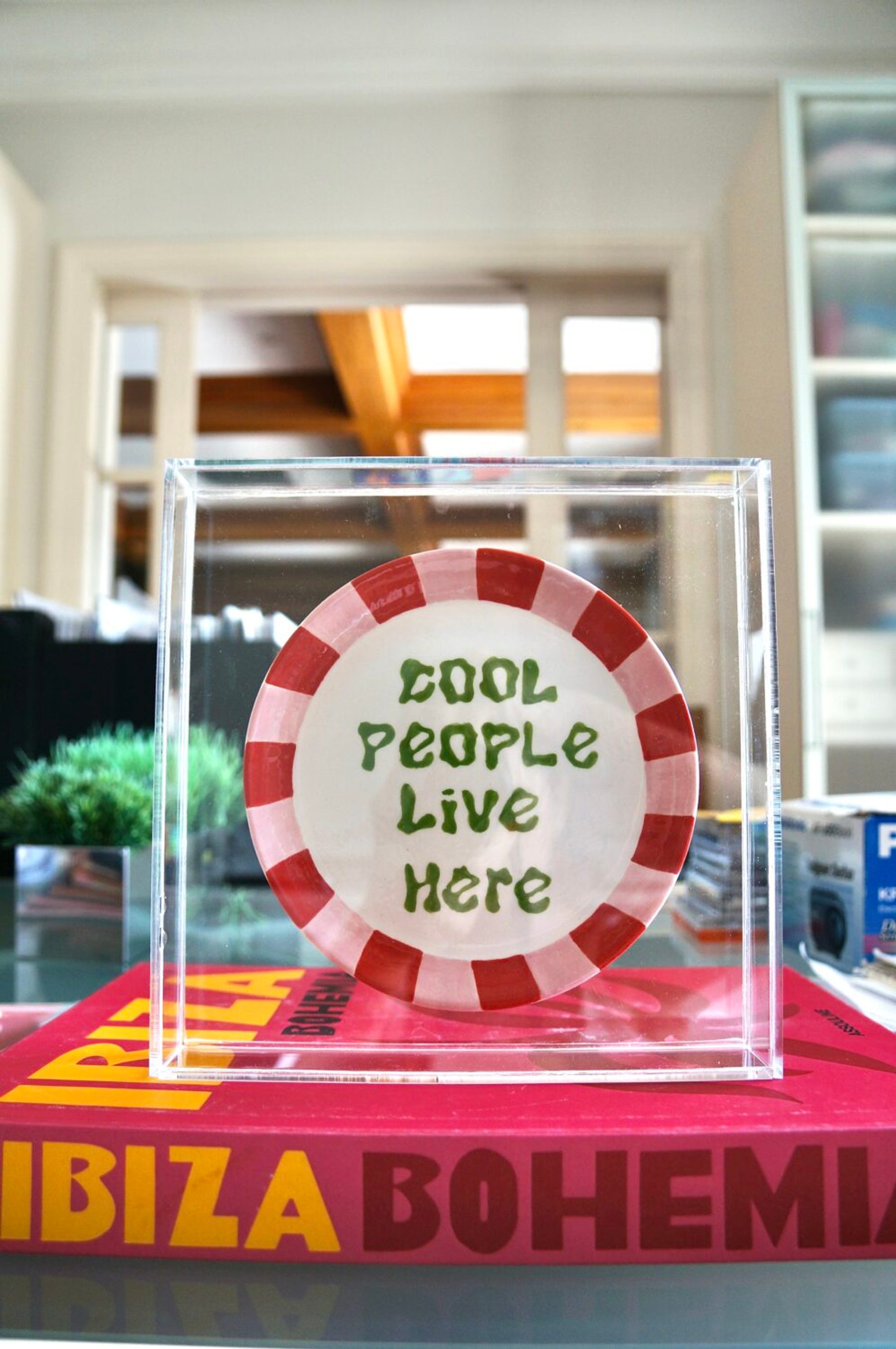 Quadro Acrylic Piece Cool People 2