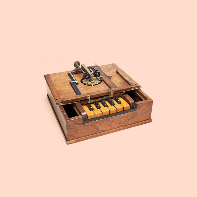 Tap into Shortcuts With a New Custom Keyboard from Figma x Work Louder ...