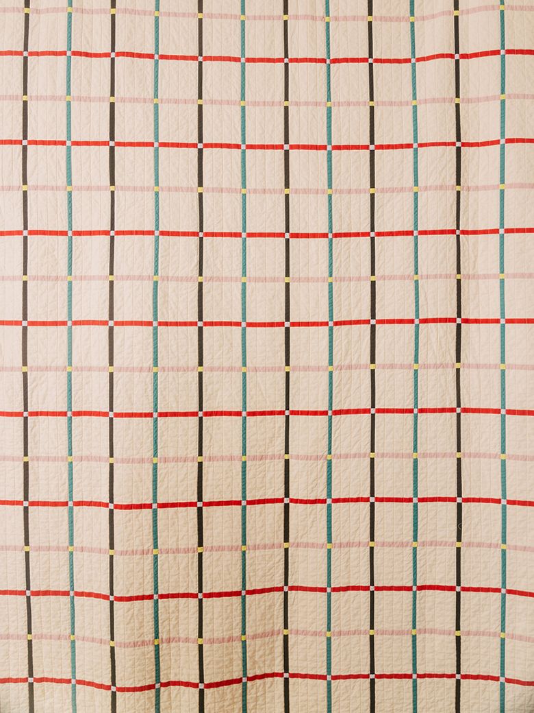 A closeup of the finished quilt.