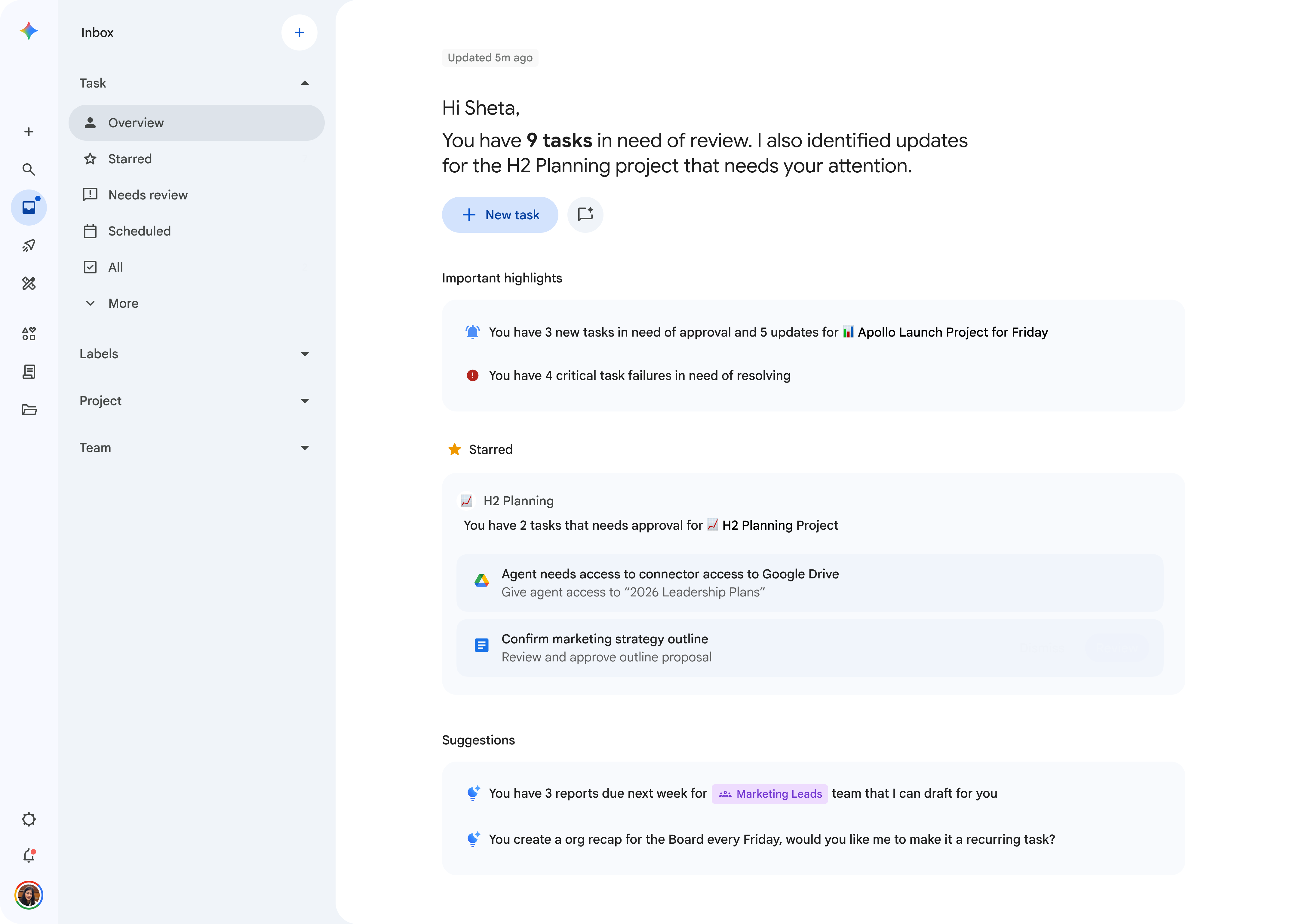 A screenshot shows a dashboard with important highlights, starred files, and suggestions