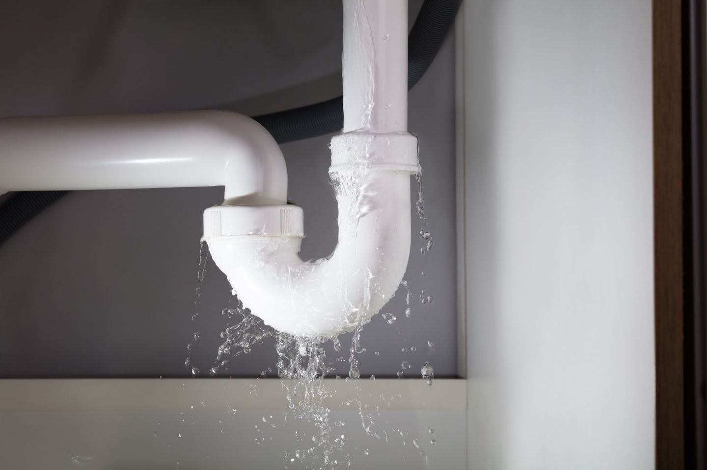 pcv pipe bursting and leaking water flooding