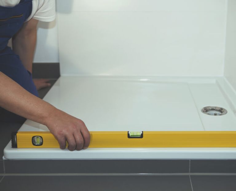 Shower Enclosures, Trays & Accessories