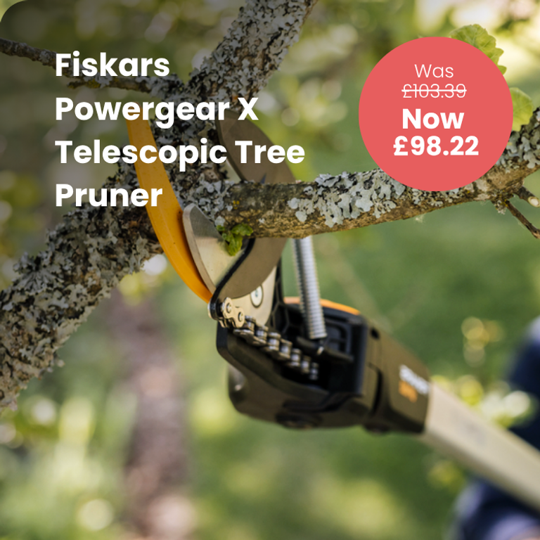 Fiskars Powergear X Telescopic Tree Pruner Promotion