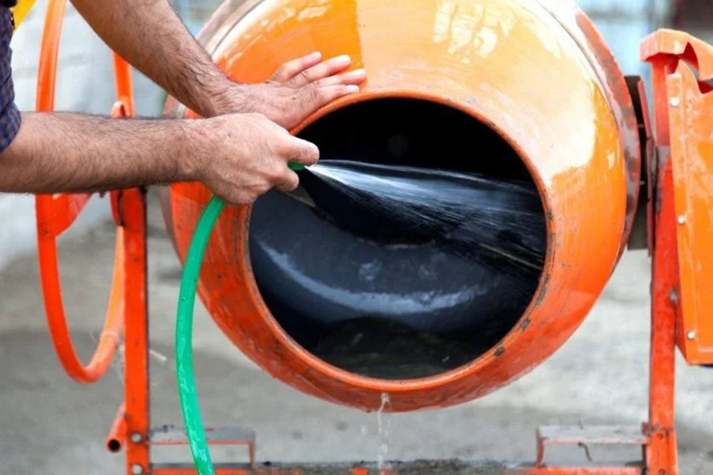 cleaning a concrete mixer
