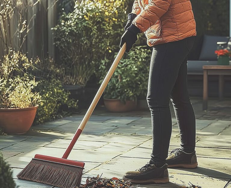 Brushes, Brooms & Mops