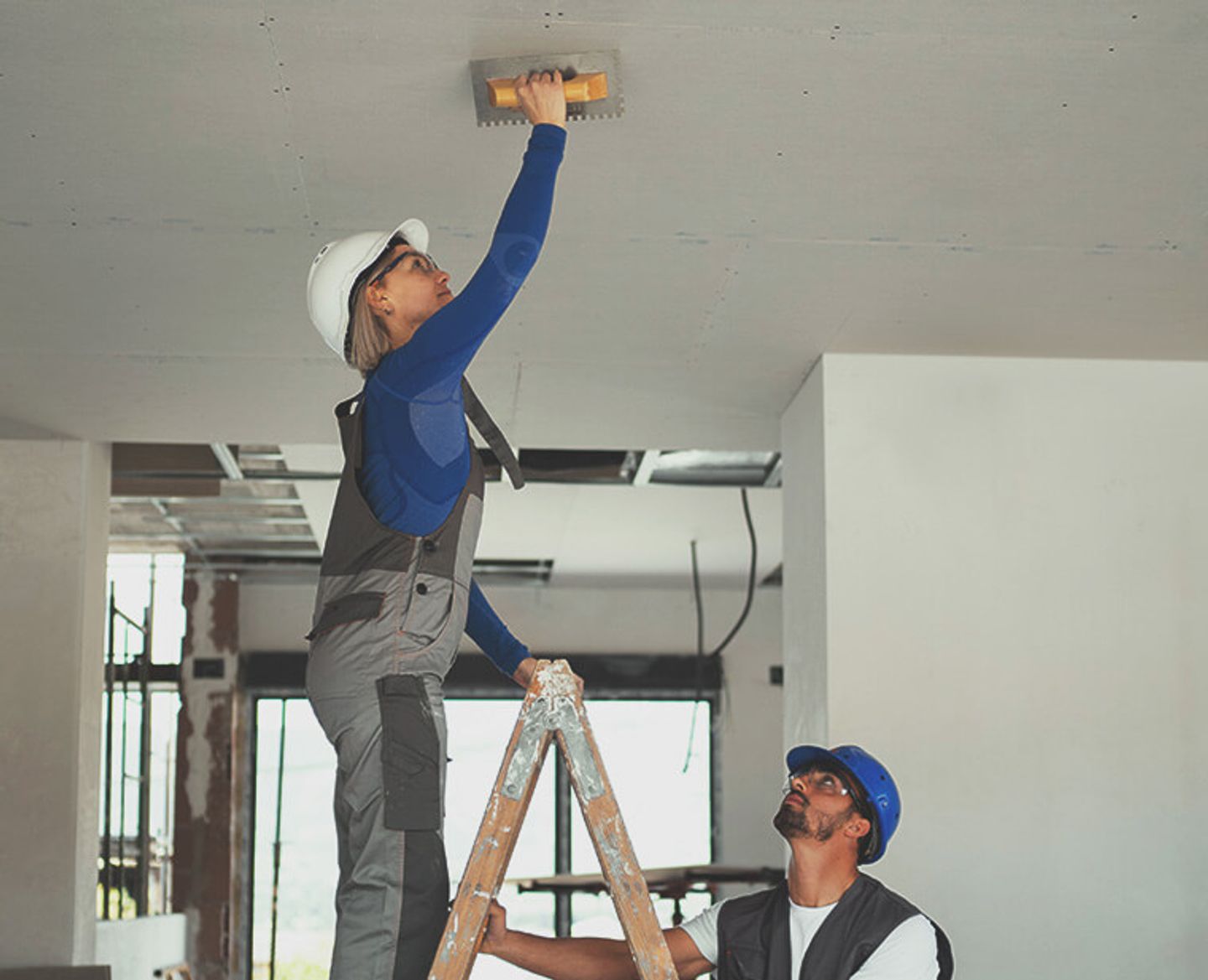Thistle plaster and dry lining products available from HSS DIY