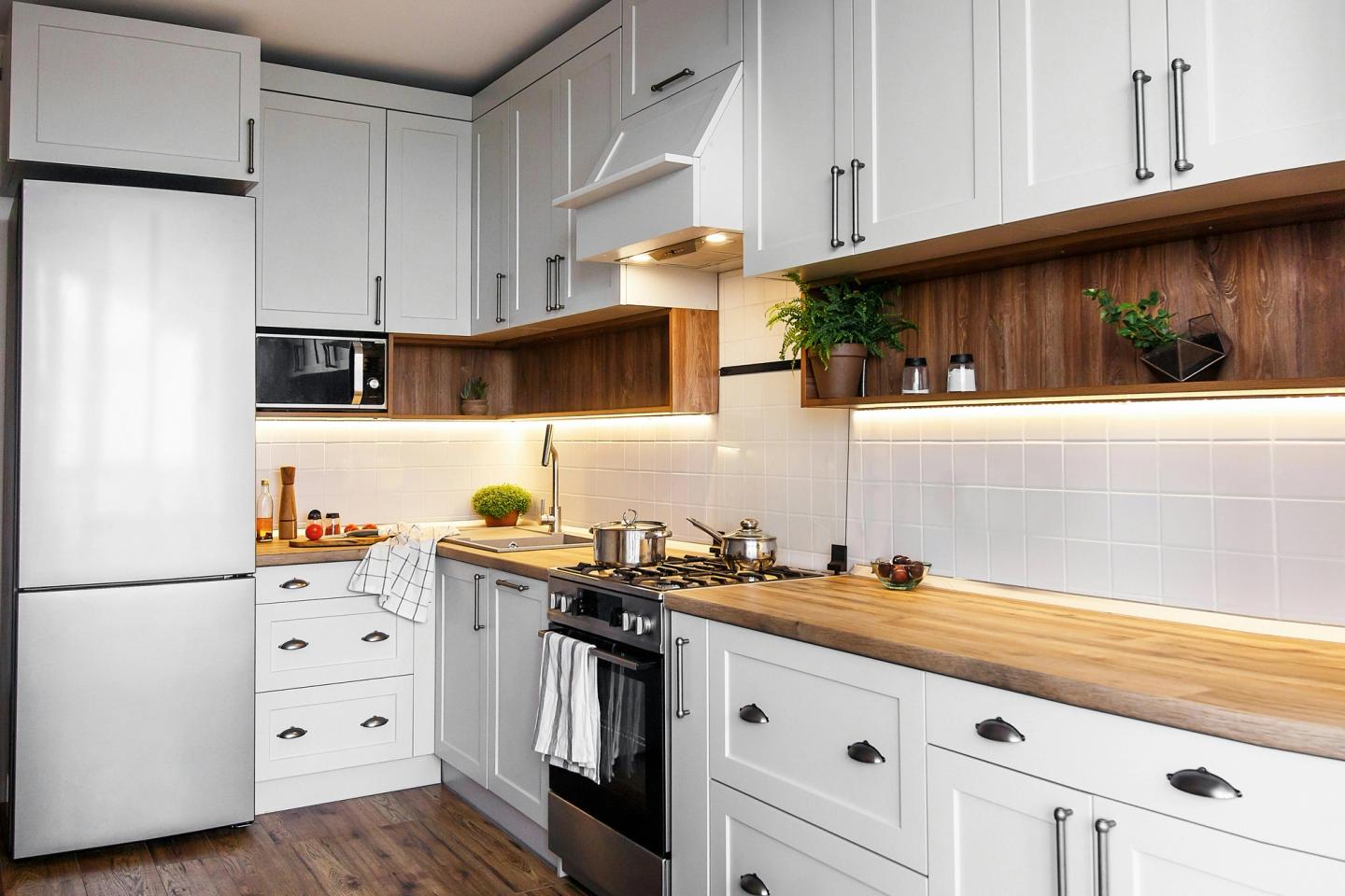 Under-cabinet kitchen lighting.