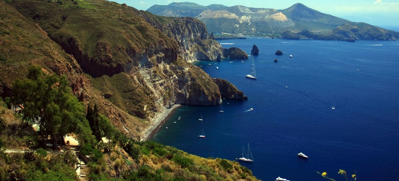 Belvedere Quattroocchi with island Faraglioni in background