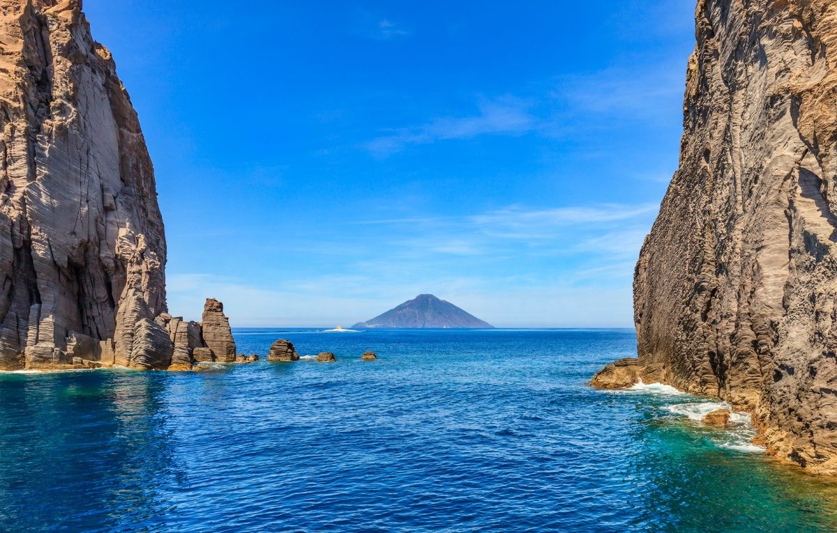Aeolian Islands Highlights Yacht Charter Itinerary