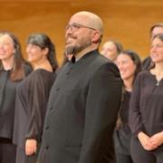 Retrato de Víctor Jiménez Puente, director musical del Hamster Vocal Ensemble