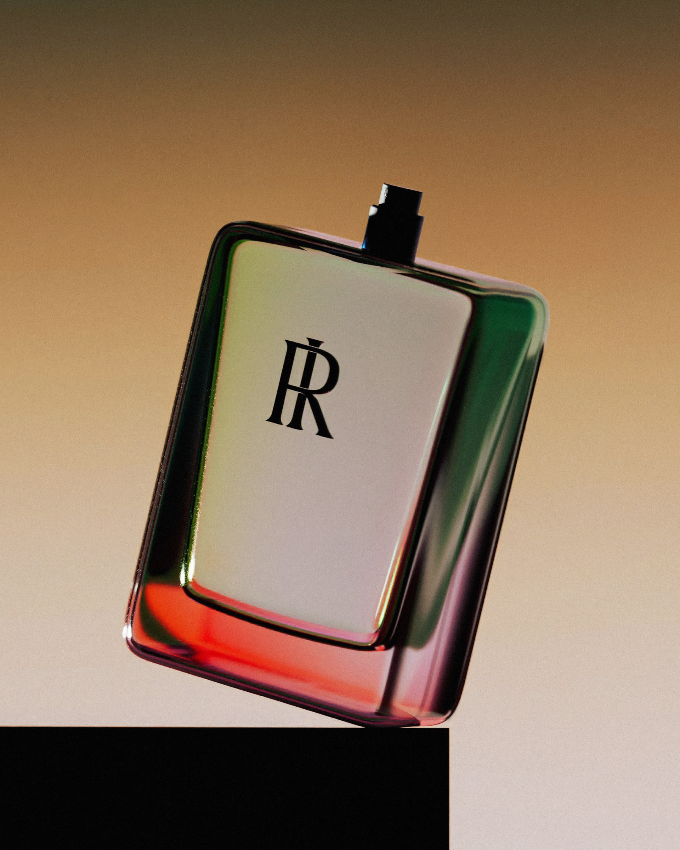 An image of Risen fragrance bottle made in CGI and photography for still life