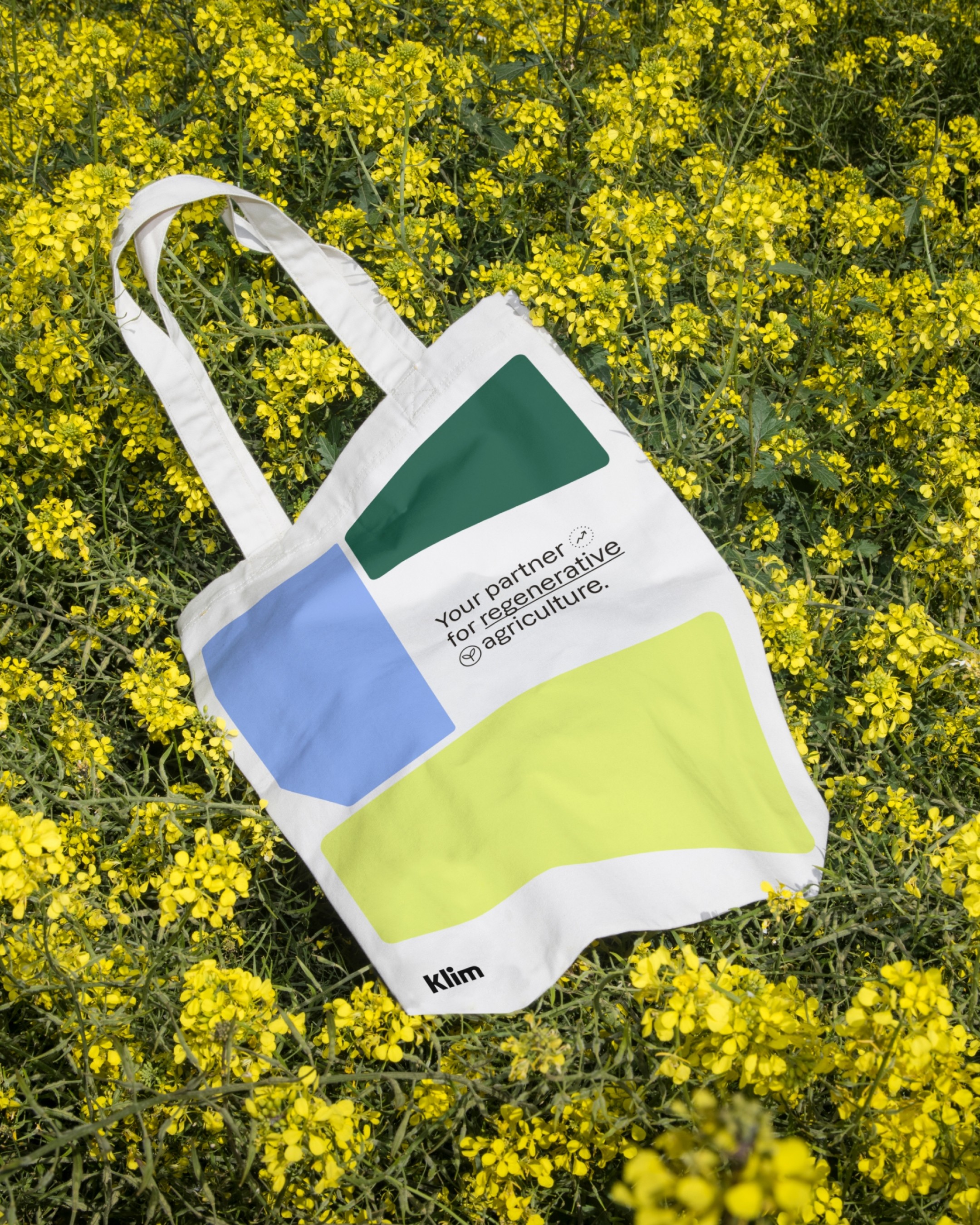 An image of Klim branding on a tote bag