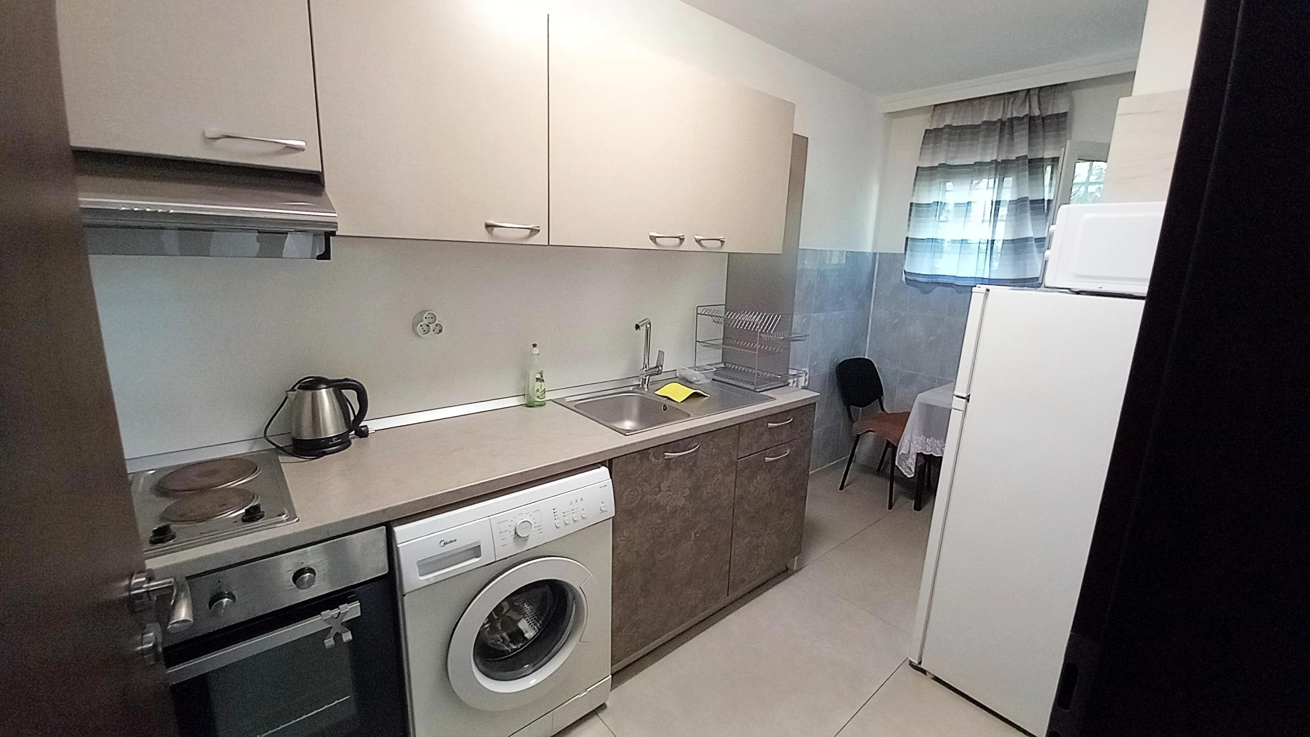 Едностаен апартамент под наем в жк Лозенец