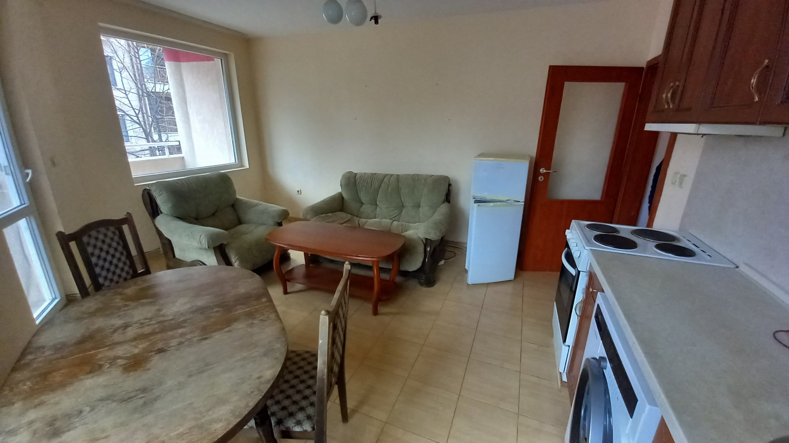 Тристаен апартамент под наем в жк Редута до парк "Гео Милев"