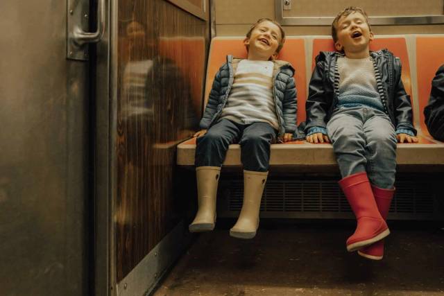 Enfants : Comment s’intégrer dans un nouveau pays ?