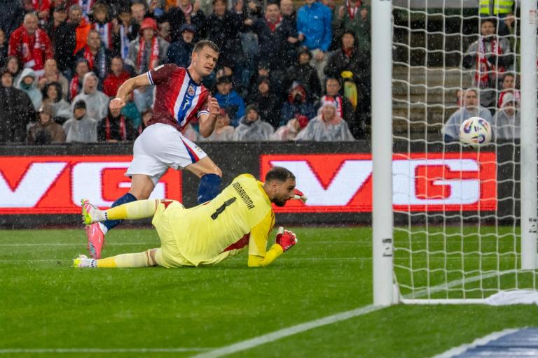 En norsk landslagsspiller scorer i en landskamp