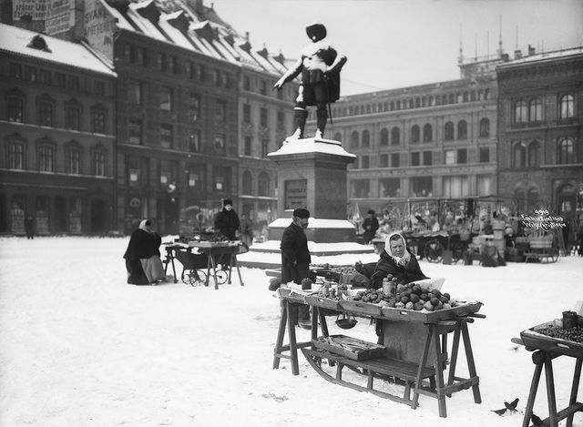 Historisk bilde av Stortorvet i 1906