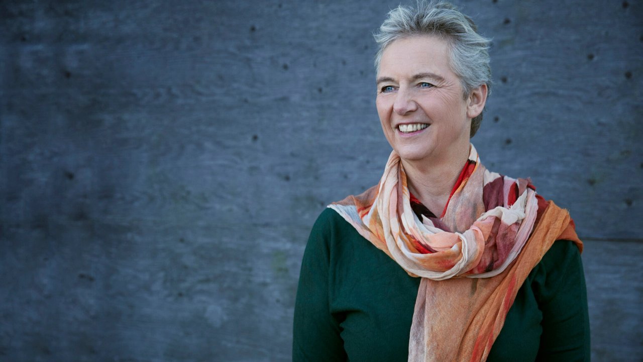 Vil du forsvare ”moderat kompetent med et stærkt netværk”?