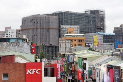 A view from North Taipei of facade works ongoing in January, 2016