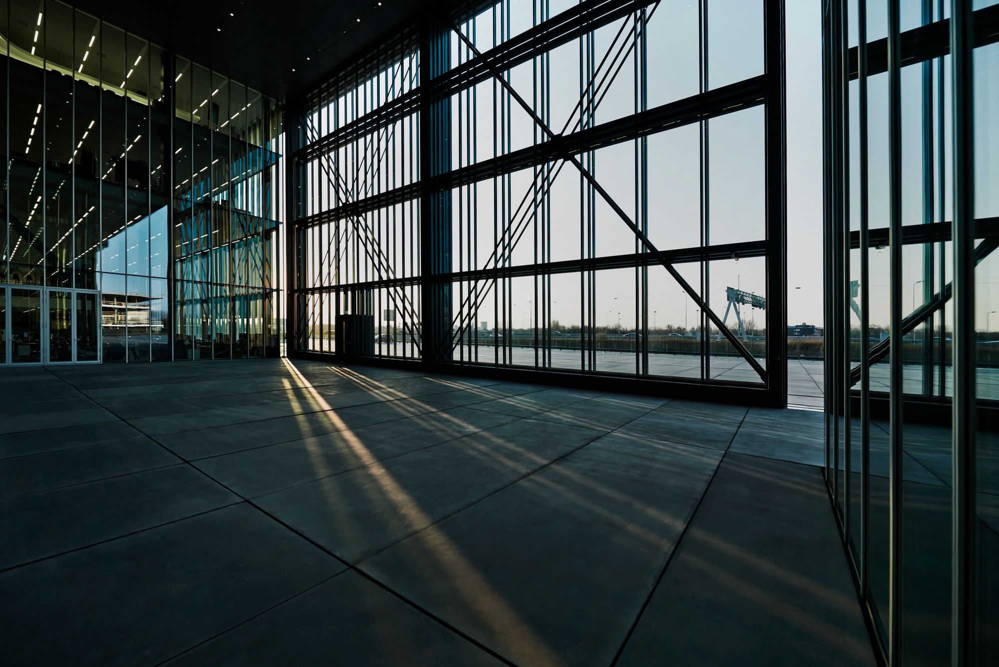 GStar Raw HQ