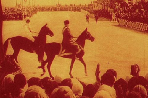 Lo specchio di Diana, Yervant Gianikian and Angela Ricci Lucchi, Tripoli, 1996