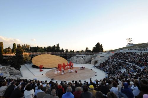 Performance of Euripides' Bacchae, 2012. Directed by Antonio Calenda