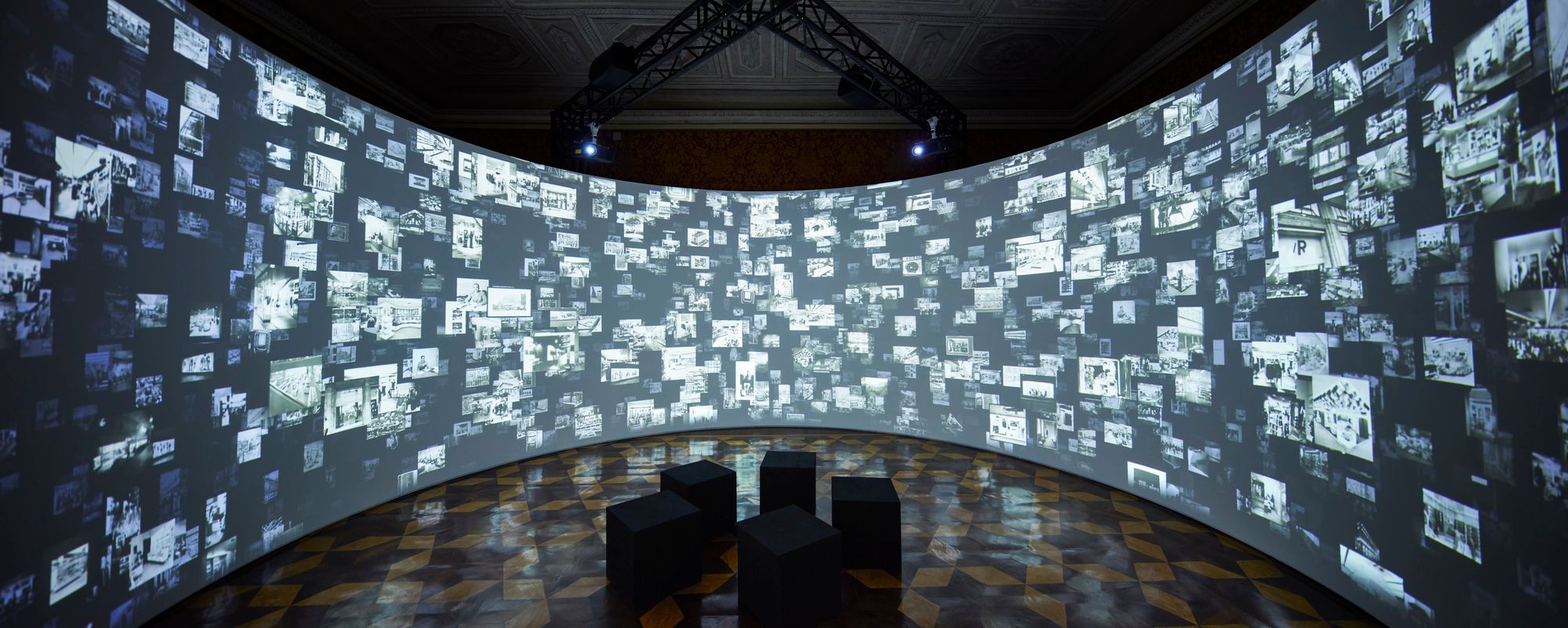 lR100-Rinascente: Stories of Innovation