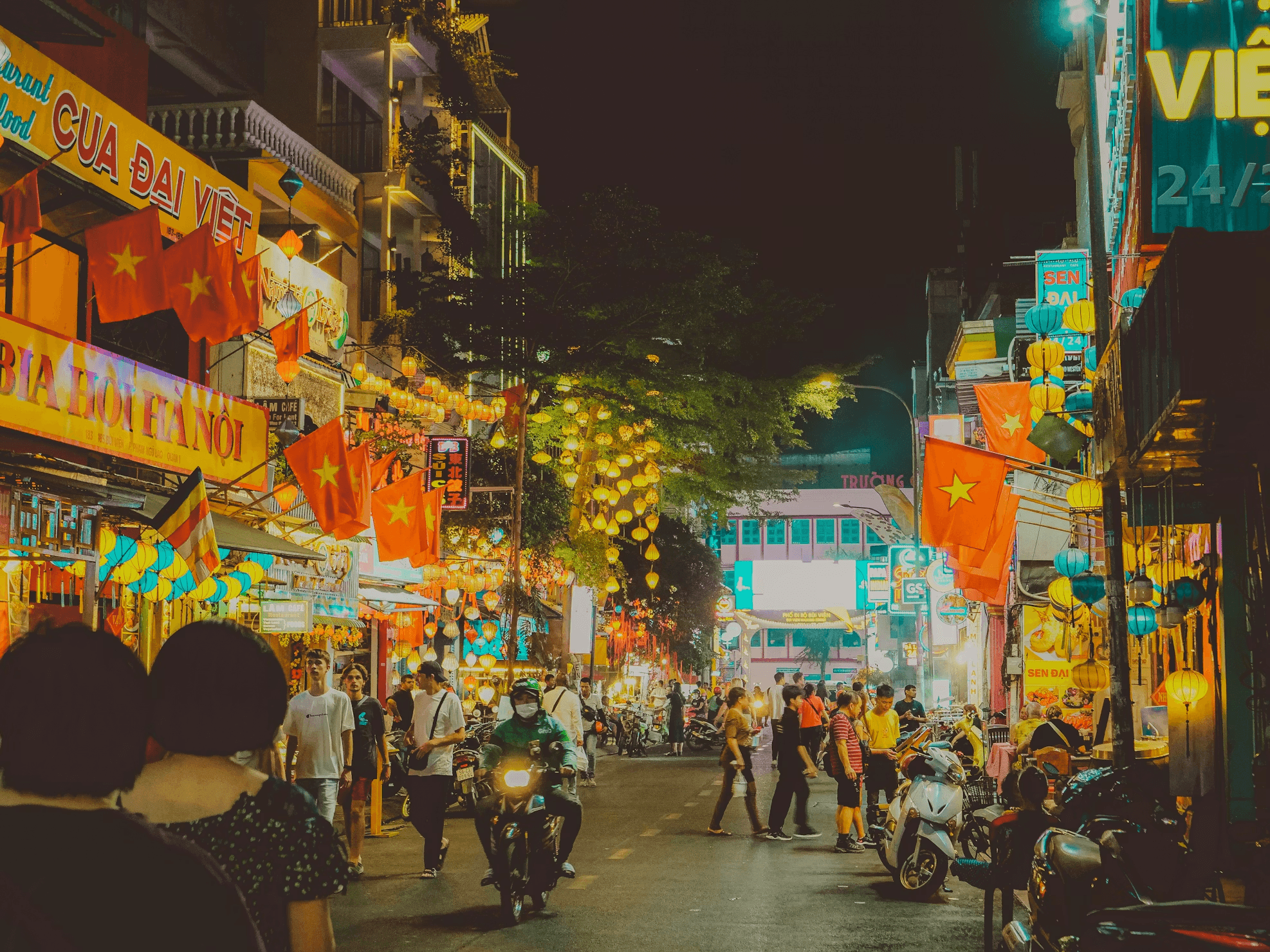 Eating Through Vietnam's Night Markets