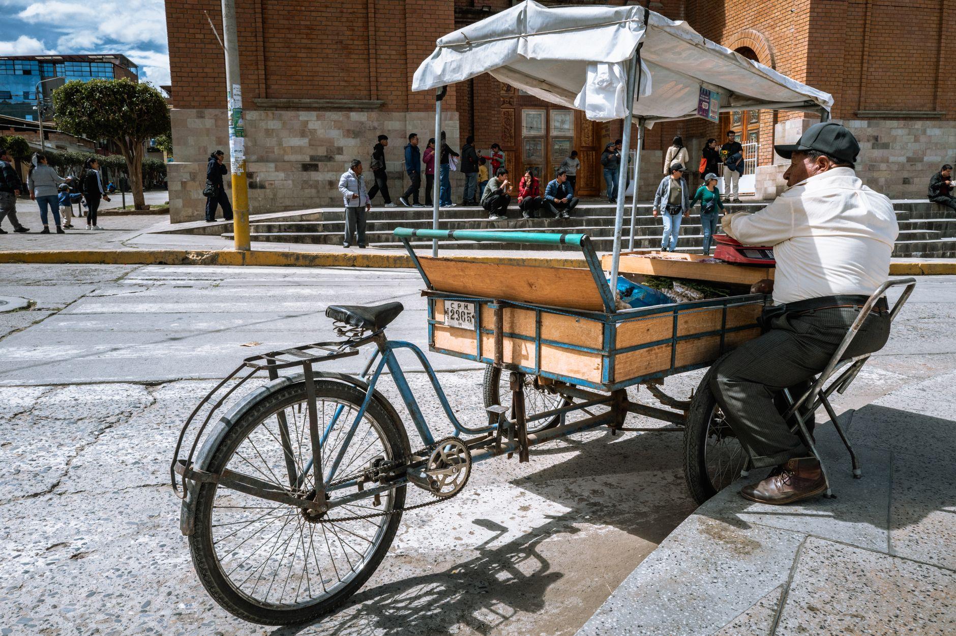 How to Pay Like a Paceño: A Visitor's Guide to QR Simple in Bolivia