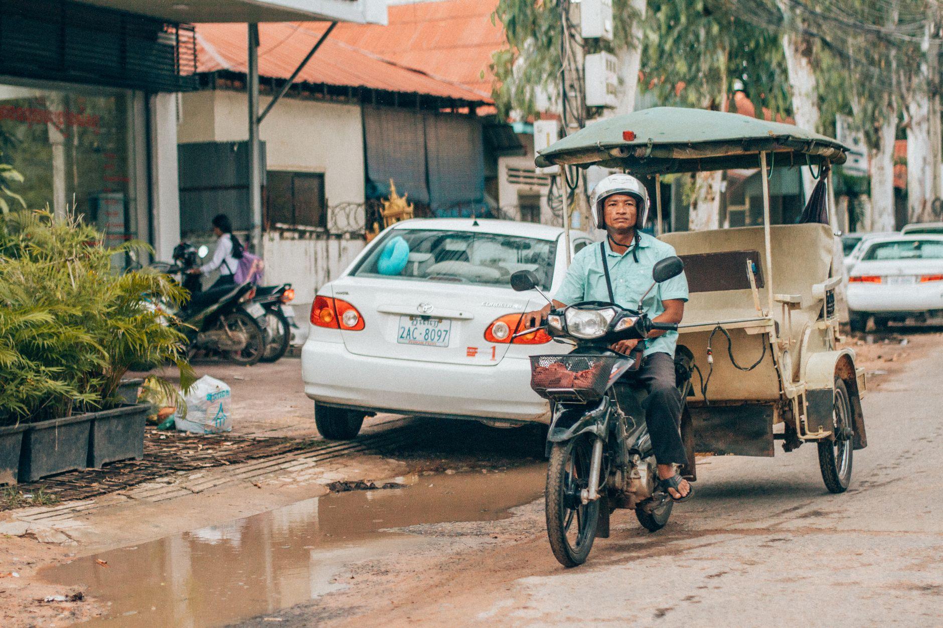 Why Cambodian and Malaysian Taxi Drivers Ask You to Pay Before the Ride Instead of After