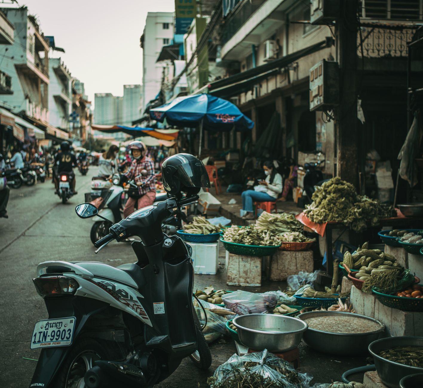 Two Currencies, One QR Code: Your Cambodia Payment Questions, Answered