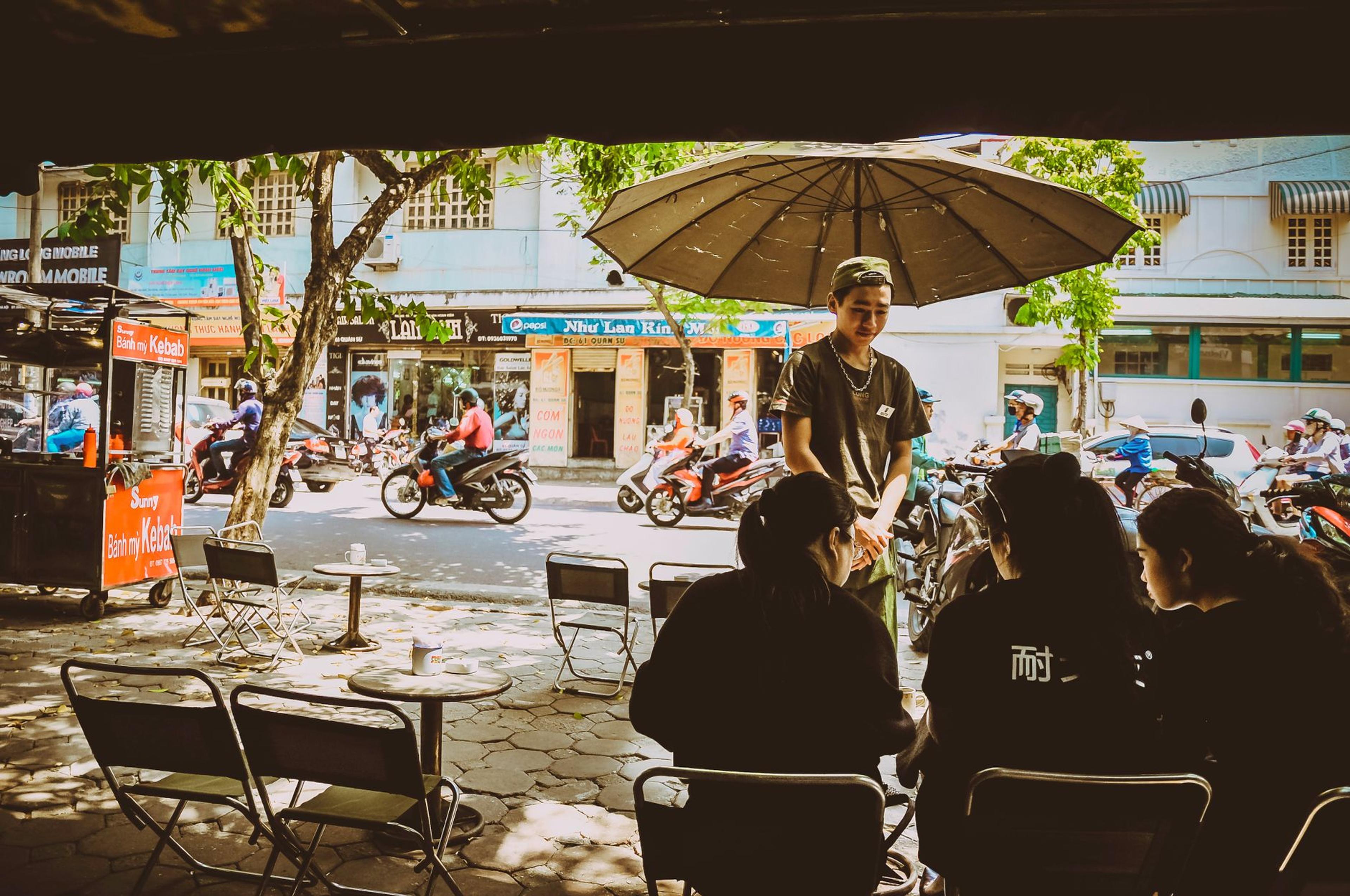 Your Friend Who Backpacked Vietnam in 2019 Is Giving You Outdated Money Advice