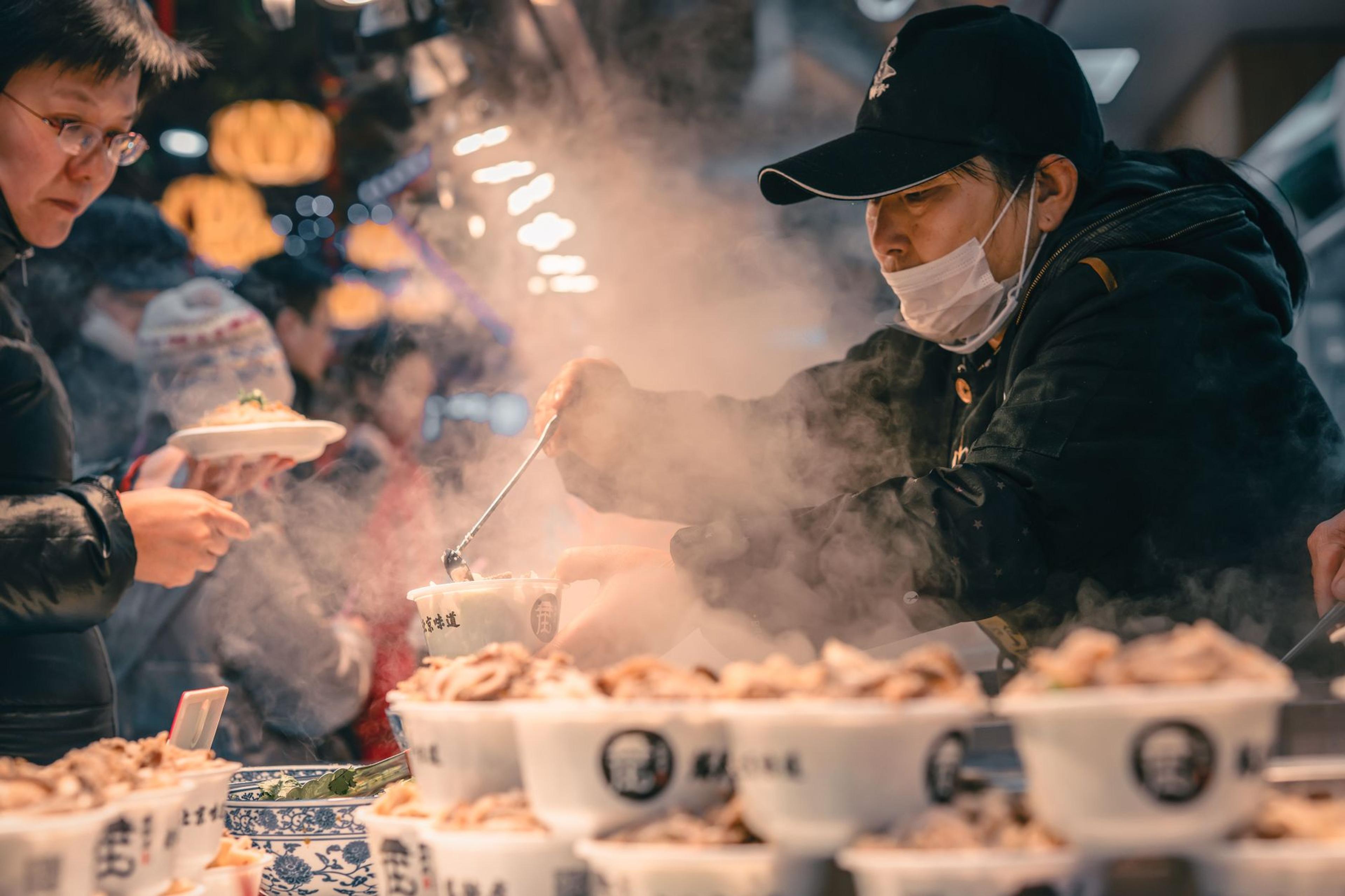Everything You Were Told About Paying in China, Fact-Checked